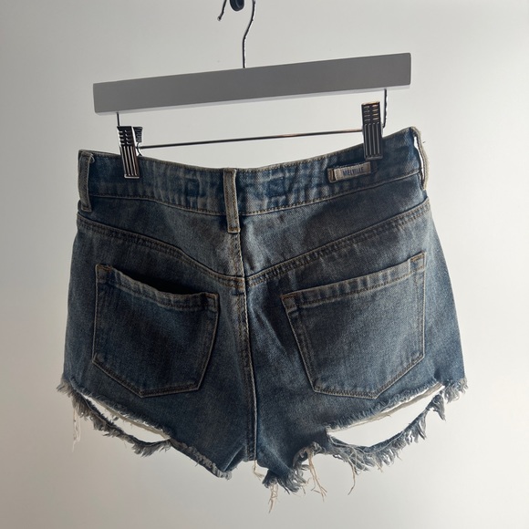 Brandy Melville Hand-Painted Denim shorts - Picture 4 of 4